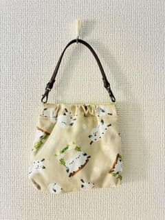 シマエナガ柄 バネポーチ ハンドメイドのサムネイル