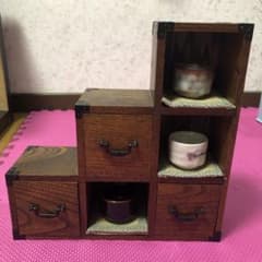 飾り小箪笥のサムネイル
