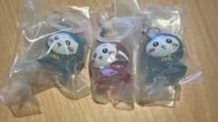 ちいかわ　めじるしアクセサリー3　ハチワレ　ちいかわ　3個セット　ガチャガチャのサムネイル