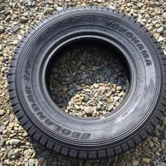 popoさま専用★スタッドレスタイヤ215/80R16 ４本セットのサムネイル