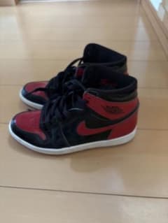 NIKE AIR JORDAN 1 RETRO HIGH スニーカーのサムネイル