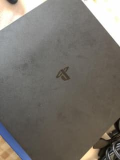 PS4本体 500GBのサムネイル