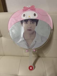BTS LOVE YOURSELF うちわ V テヒョンのサムネイル