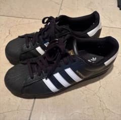 adidas Superstar ブラック/ホワイト スニーカーのサムネイル