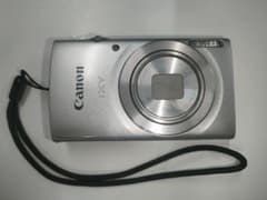 Canon IXY コンパクトデジタルカメラ シルバーのサムネイル