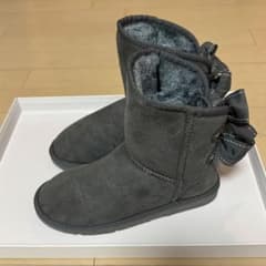 ムートンブーツ Sサイズのサムネイル