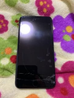 (セール中)iPhone 7Plus Jet Black128GB docomoのサムネイル