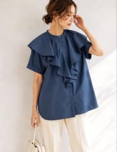 CADUNE フリルブラウス ブルー カデュネ シャツ 半袖 トップスのサムネイル