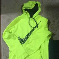 パーカー NIKEのサムネイル
