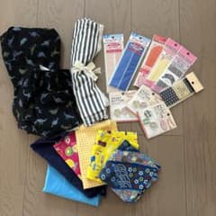 生地　はぎれ　ボタン　バイアステープ等　裁縫用品 詰め合わせ