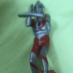 アルティメットルミナス ウルトラマンのサムネイル