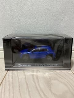 Lexus UX 250h F SPORT ミニカーのサムネイル
