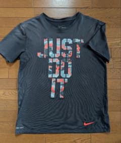 Nike DRI-FIT 　Tシャツ 黒　ＬSizeのサムネイル