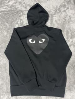 COMME des GARÇONS PLAYパーカー Lサイズのサムネイル