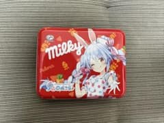 不二家 Milky 兎田ぺこら コラボ缶のサムネイル
