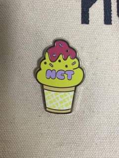 SMT ピンバッジ NCTのサムネイル