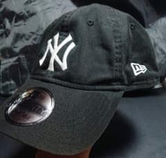 New Era ニューヨークヤンキース キャップ ブラックのサムネイル