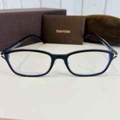 【Kazu様専用】TOM FORD／トムフォード／TF5647-D-B 001のサムネイル