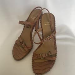 STUART WEITZMAN クロコダイル風サンダル