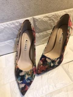 美品]ダイアナパンプスのサムネイル