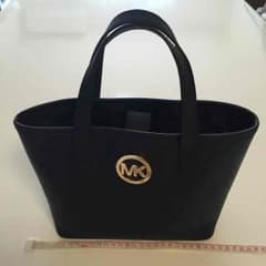 ❤️MK ❤️MICHAEL KORS  バッグ❤️のサムネイル
