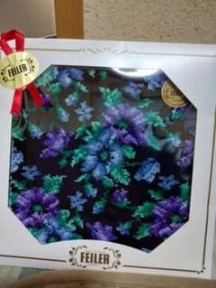 新品　FEILER　ハンカチのサムネイル