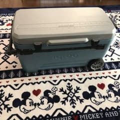ラム&テンさん専用     イグルークーラーボックスマックスゴールドのサムネイル