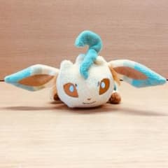【最大値下げ中】ポケモン くったり ぬいぐるみ リーフィアのサムネイル