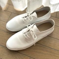 BEAUTY & YOUTH ホワイトレザー スニーカー　men's27㎝のサムネイル