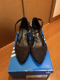 ローヒールパンプス★ 23.5cmのサムネイル