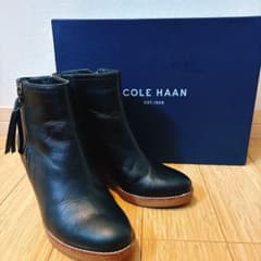 美品COLE HAAN ブラックレザーアンクルブーツ