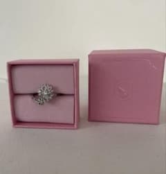 スワロフスキー　フラワーデザイン クリスタルリング