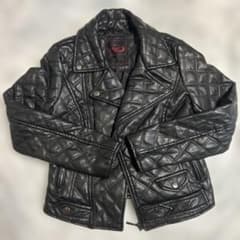 個性派YOKI ブラックレザージャケット キルティング　デザイン性のサムネイル