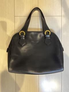 黒ハンドバッグのサムネイル
