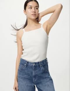 Thumbnail of UNIQLO スクエアネックブラキャミソール