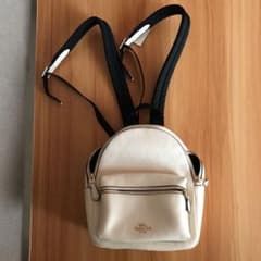 【期間限定セール】coach ミニリュックのサムネイル