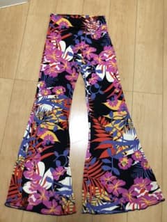 【ボヘミアンローズ】ベリーダンス  レッスン着　パンツのサムネイル