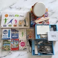 Wii本体、太鼓、WiiFit Wii本体 WiiFitバランスボード 太鼓の達人専用コントローラ ソフト6本