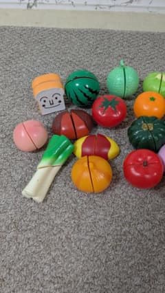 Em様専用　野菜果物カットセット＋アンパンマン まるまるパズルのサムネイル