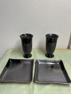 VINGT ET UN 庵　フリーカップ角皿２客のサムネイル