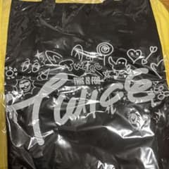 TWICE THIS IS FOR WORLD TOUR トートバッグ Aのサムネイル