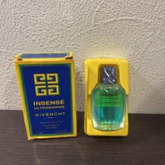 ジバンシー インセンス・ウルトラマリン オードトワレミニボトルのサムネイル
