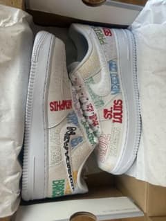 Nike Air Force 1 ホワイトのサムネイル