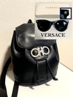 美品 フェラガモ versace  セットのサムネイル