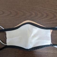 黒紐のサムネイル