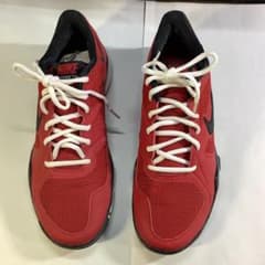 NIKE FREE TR スニーカー レッド ブラック　27cmのサムネイル