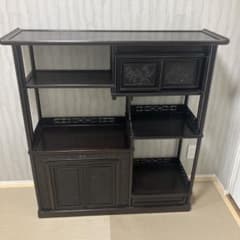 木製飾り棚 茶棚 違い棚 伝統工芸家具　上段 唐木家具 飾り棚 茶棚 違い棚 彫刻 伝統工芸 - メルカリ