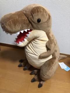 ドキドキ 恐竜時代 ティラノサウルス ぬいぐるみのサムネイル
