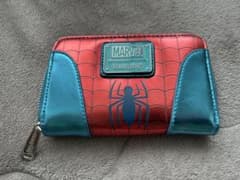 MARVEL Loungefly スパイダーマン 二つ折り財布のサムネイル