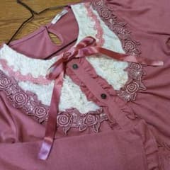 axes femme カットソー 薔薇 レースのサムネイル